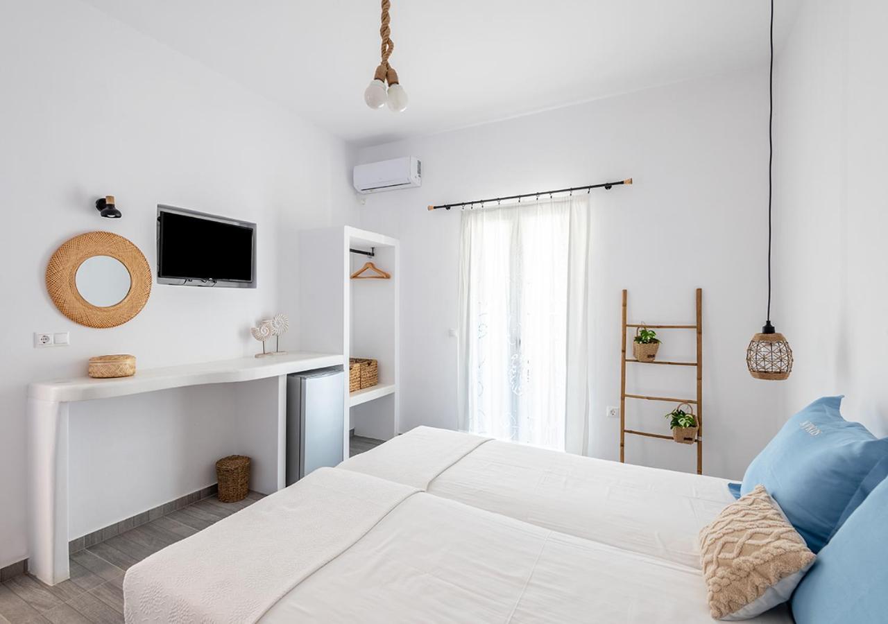 Dorkas Luxury Rooms&Apartments Livadakia Extérieur photo